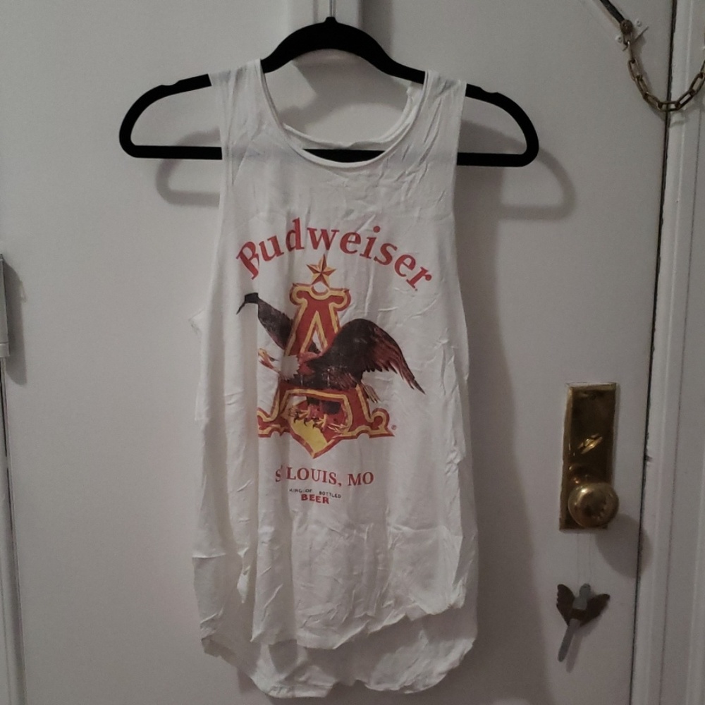Budweisee Muscle Tank